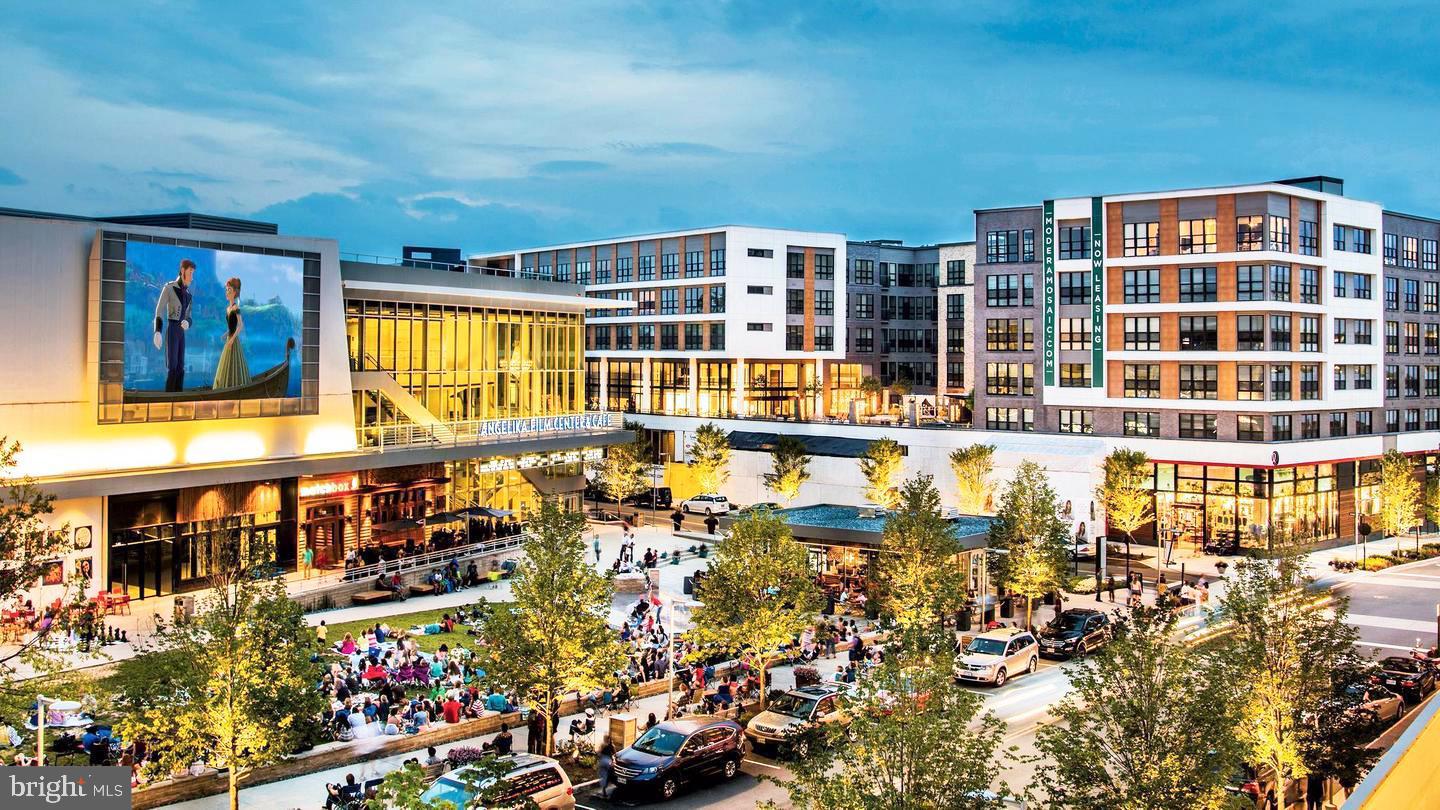 9132 ERMANTRUDE COURT