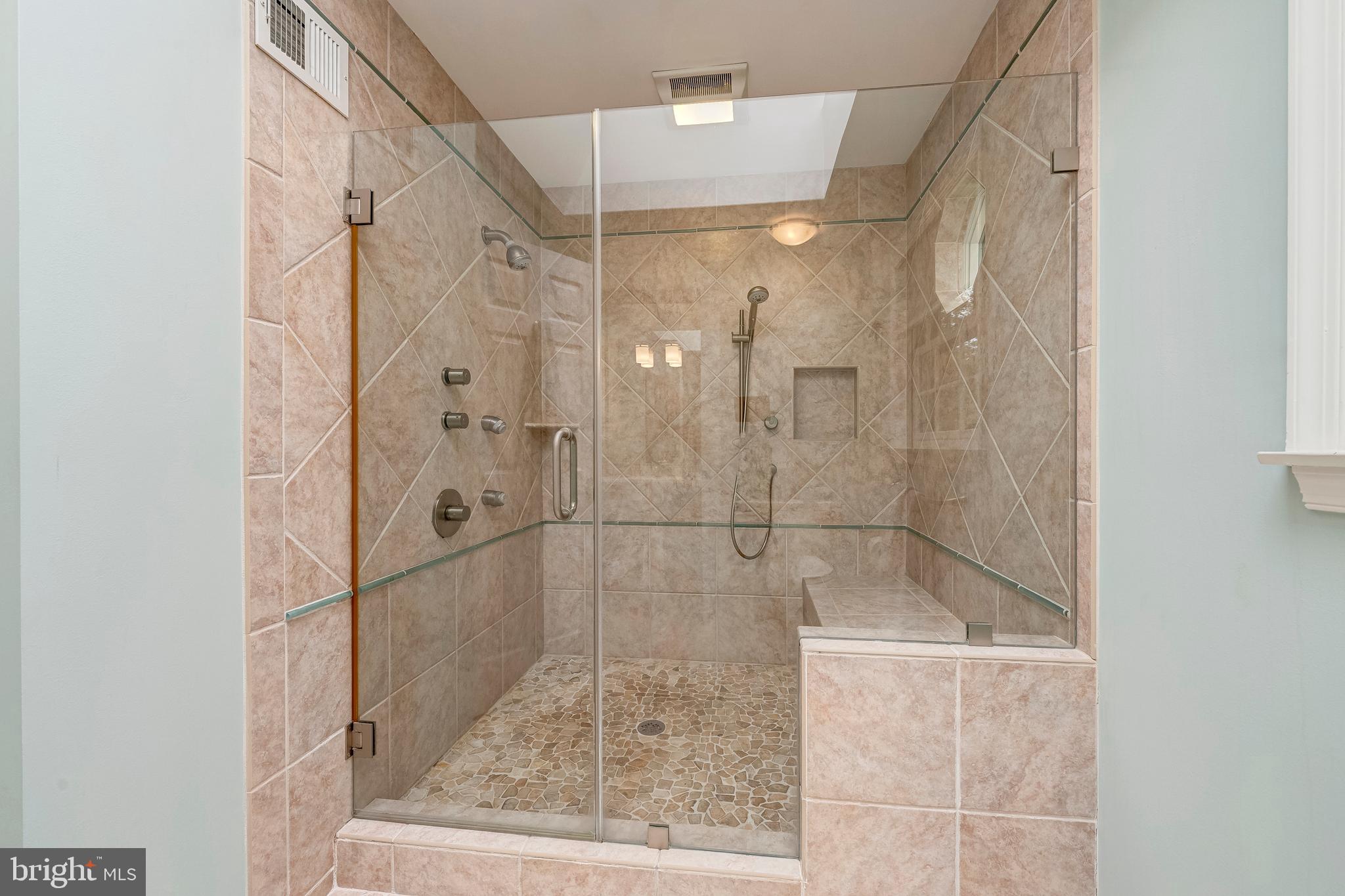 9132 ERMANTRUDE COURT