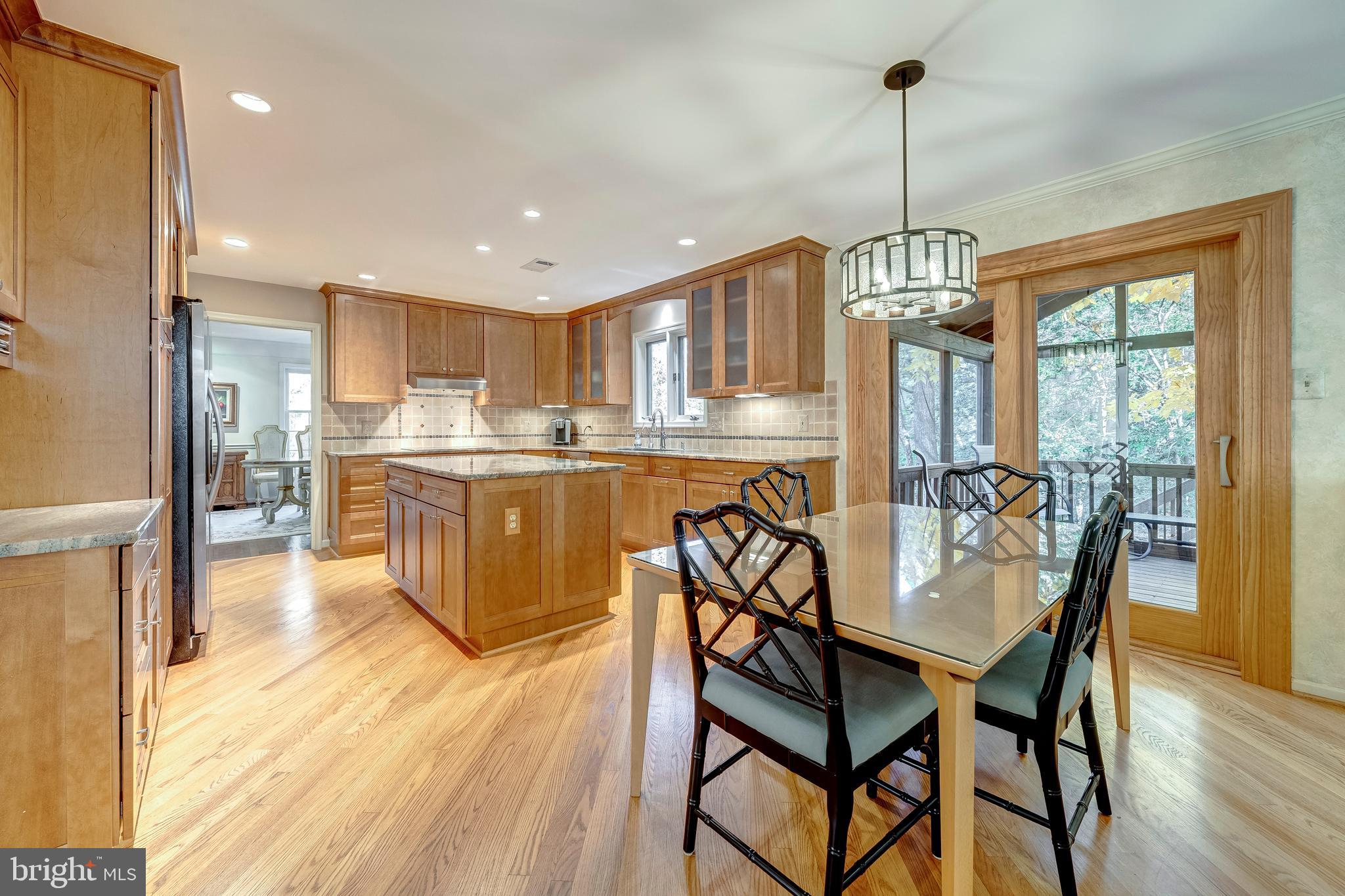 9132 ERMANTRUDE COURT