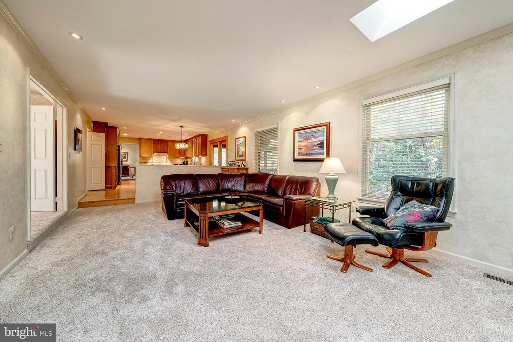 9132 ERMANTRUDE COURT