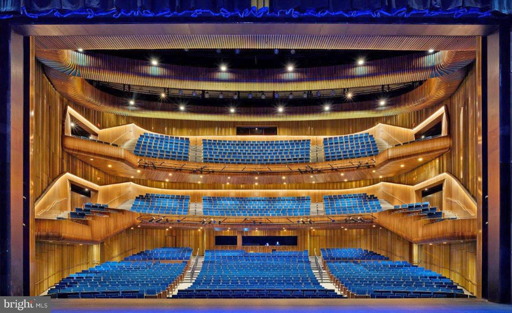 9132 ERMANTRUDE COURT