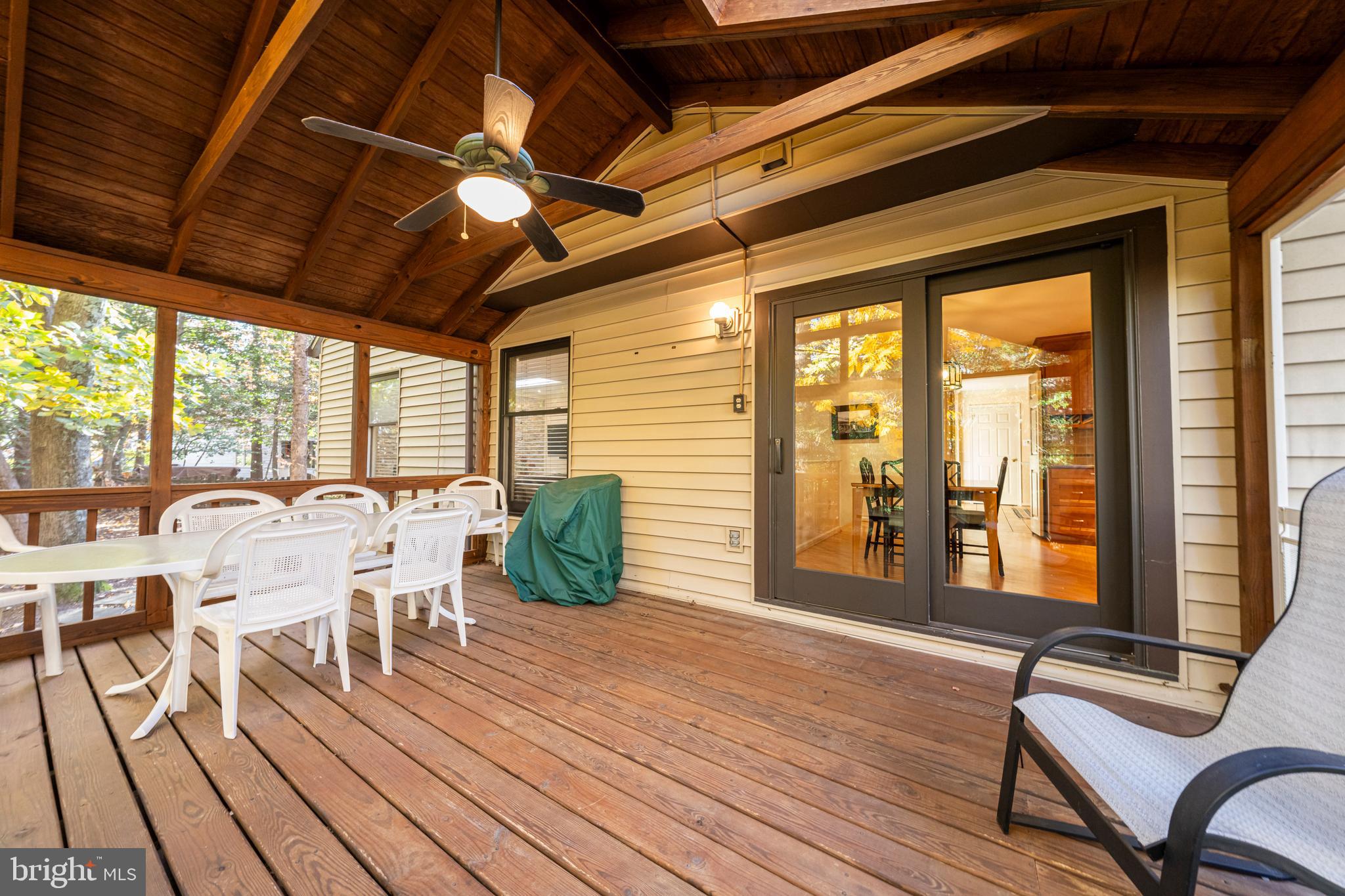 9132 ERMANTRUDE COURT