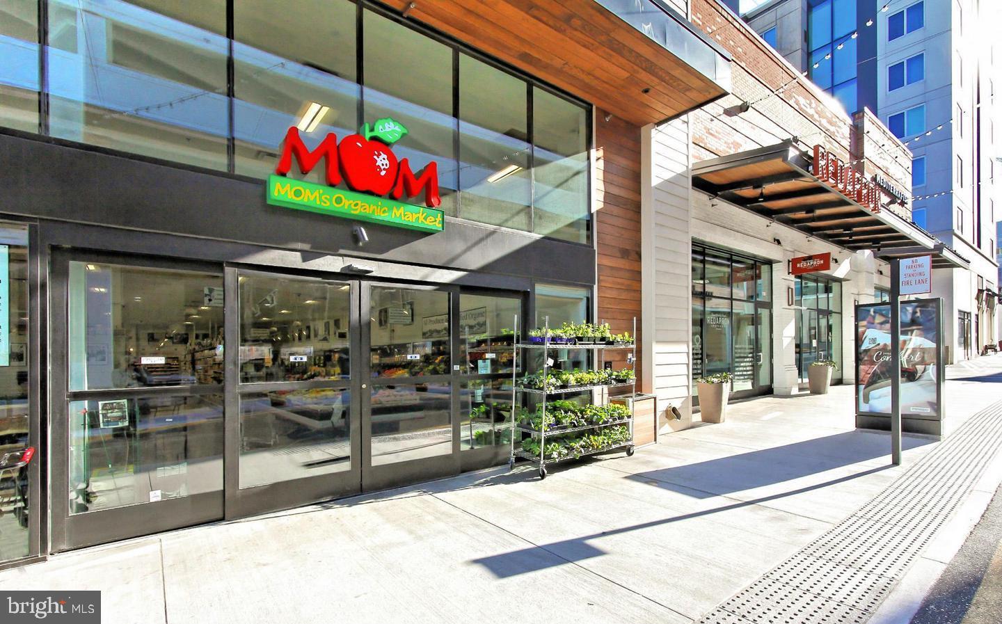 9132 ERMANTRUDE COURT