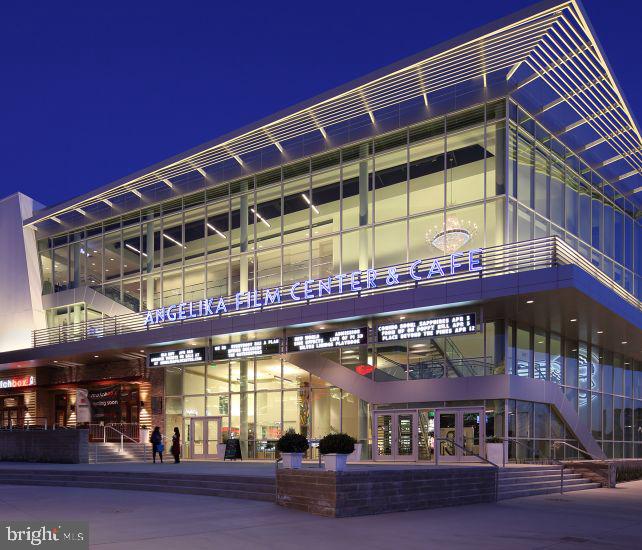 9132 ERMANTRUDE COURT