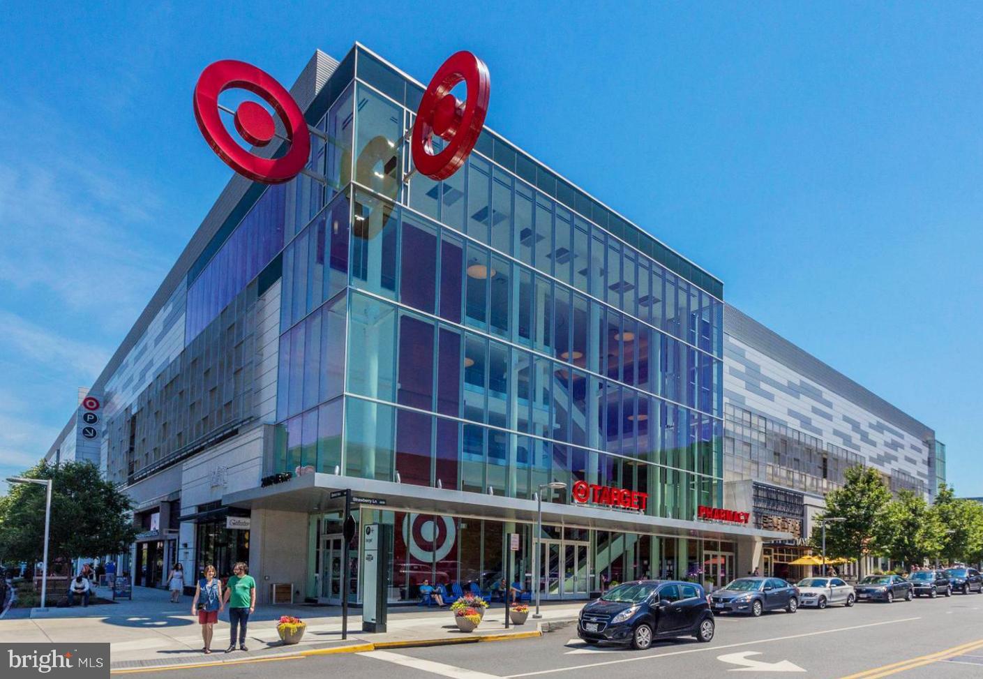 9132 ERMANTRUDE COURT