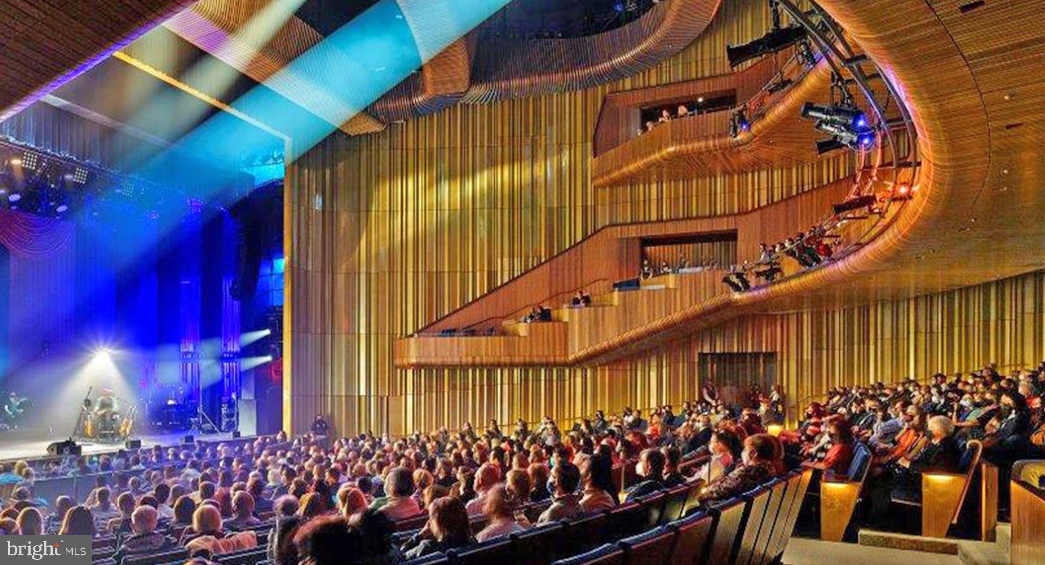 9132 ERMANTRUDE COURT