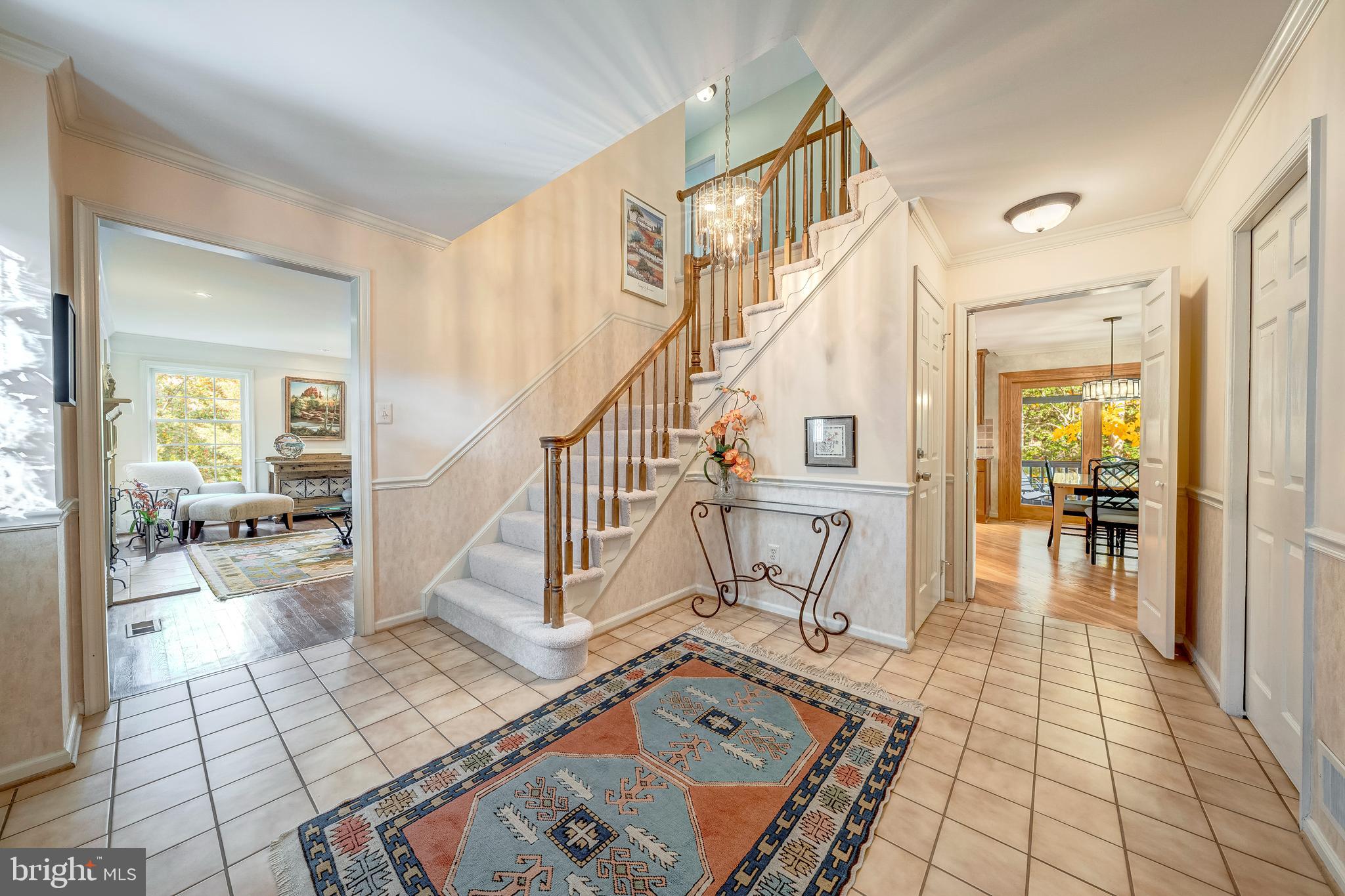 9132 ERMANTRUDE COURT