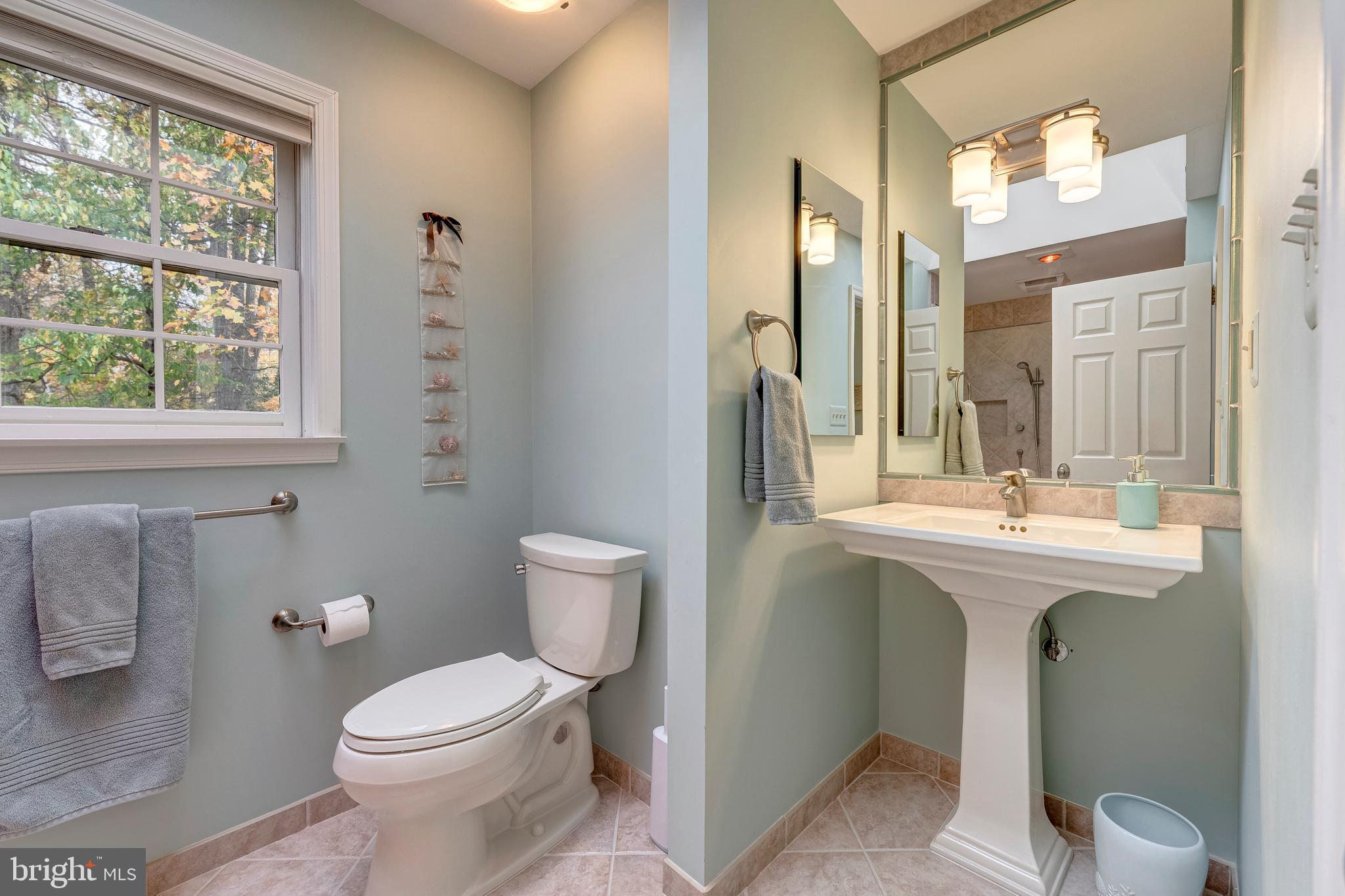 9132 ERMANTRUDE COURT