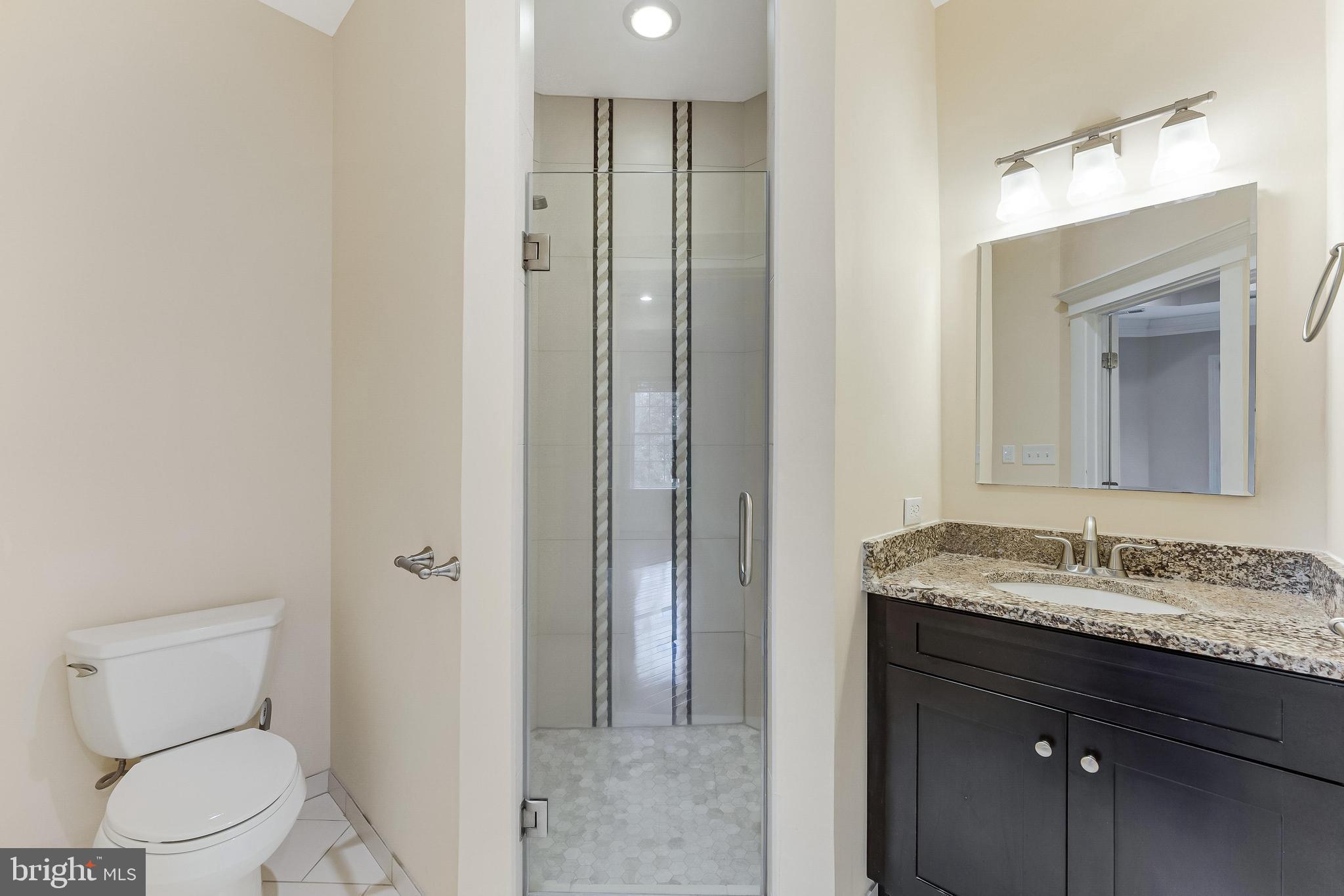 829 GOLDEN ARROW STREET