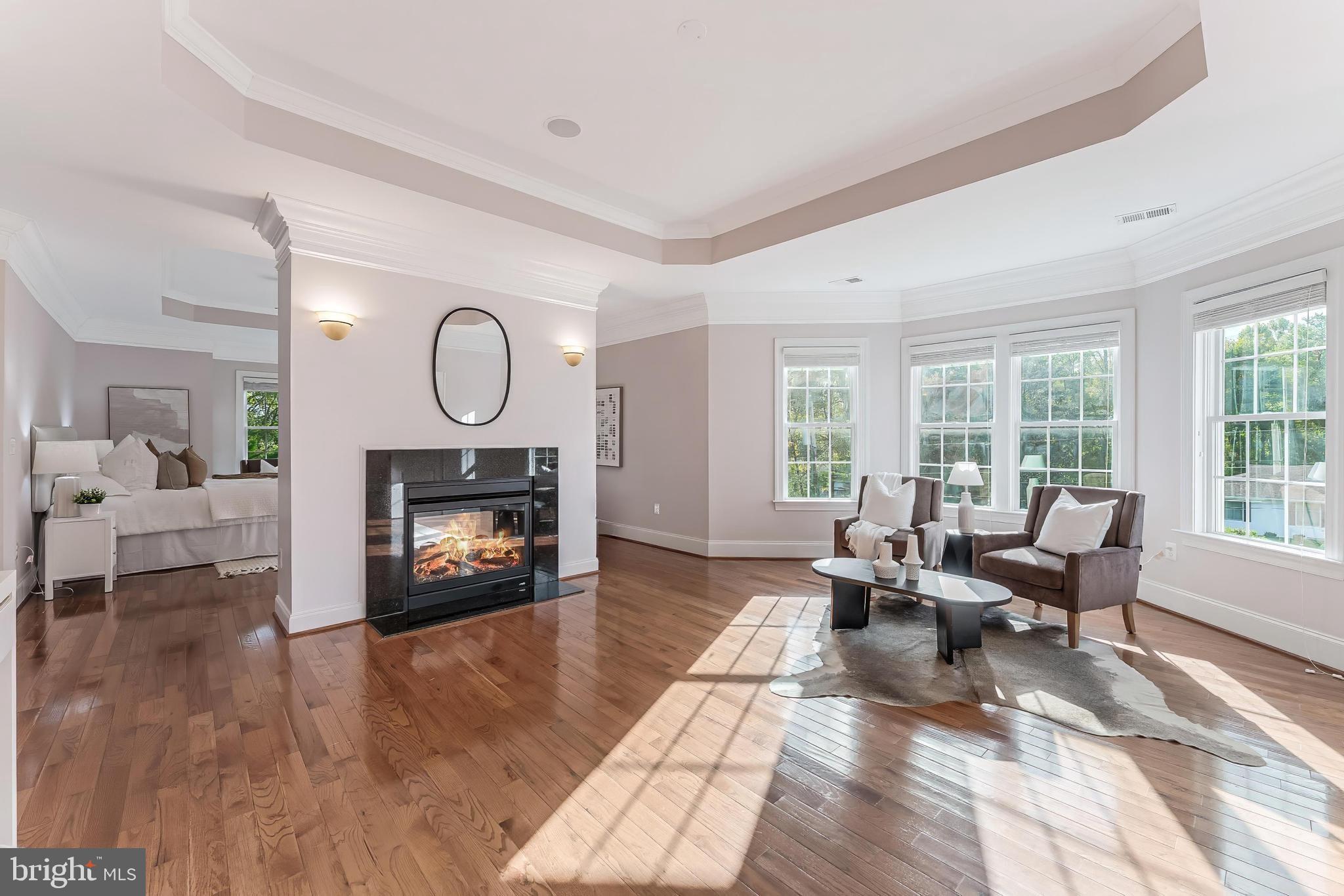 829 GOLDEN ARROW STREET