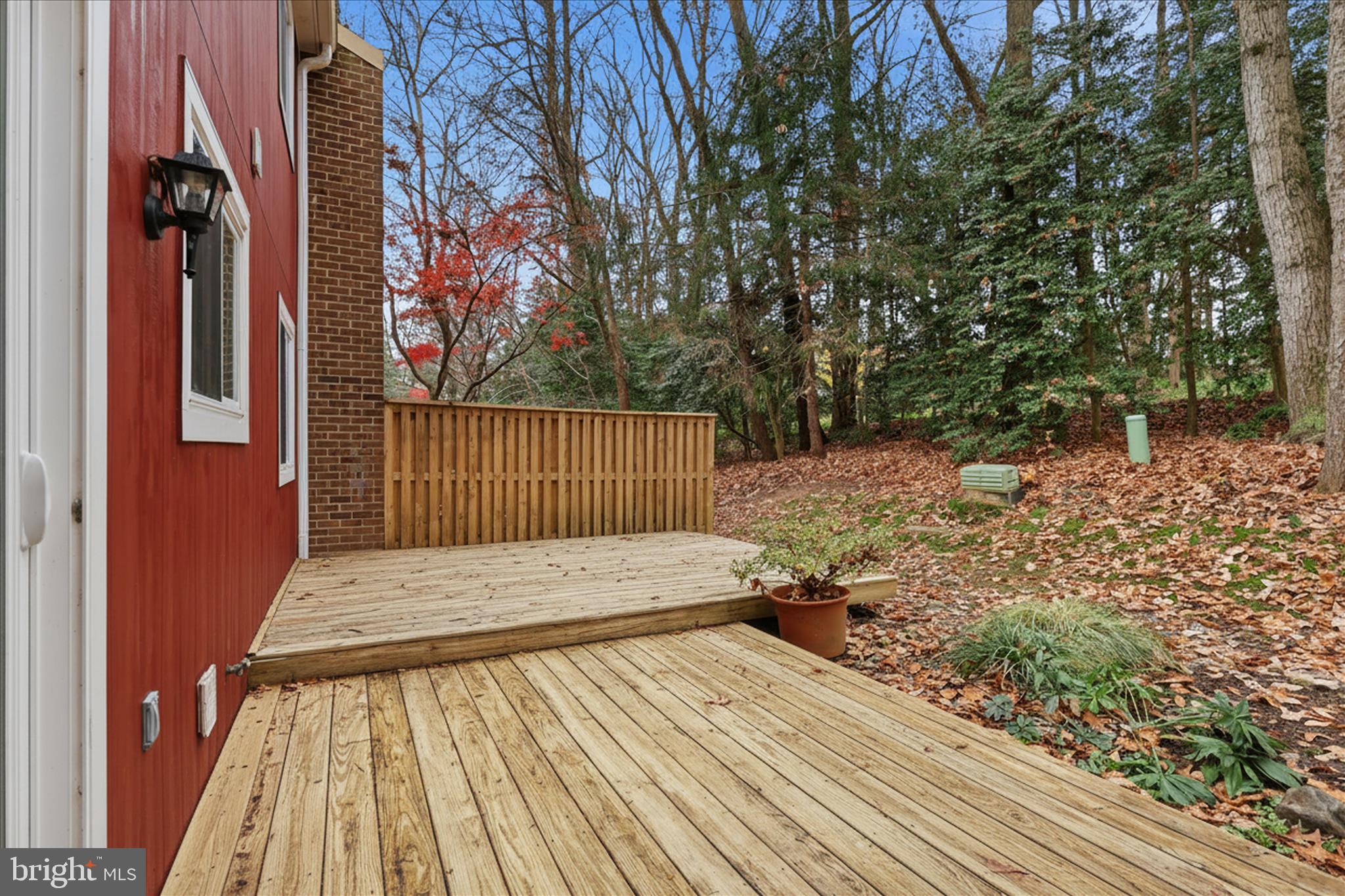 1432 GREENMONT COURT