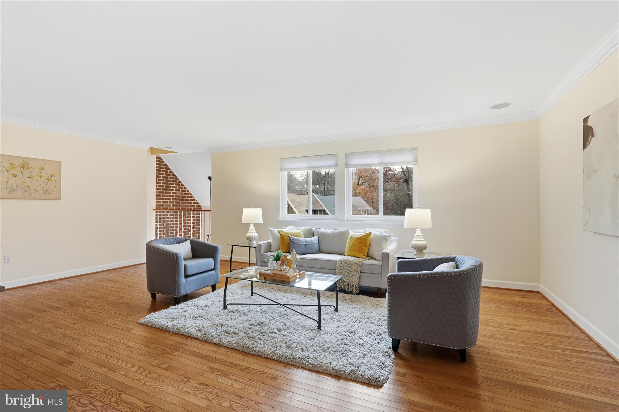 1432 GREENMONT COURT