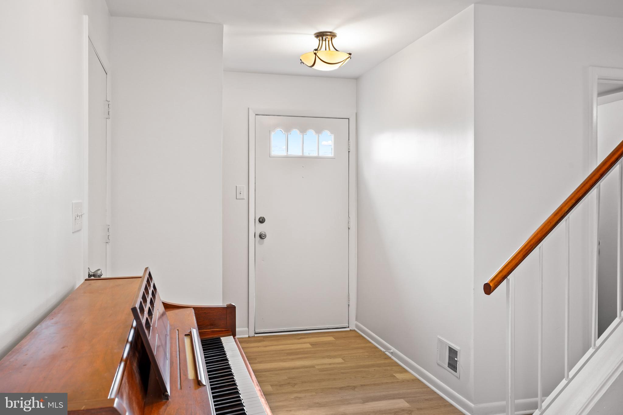 12807 SCRANTON COURT