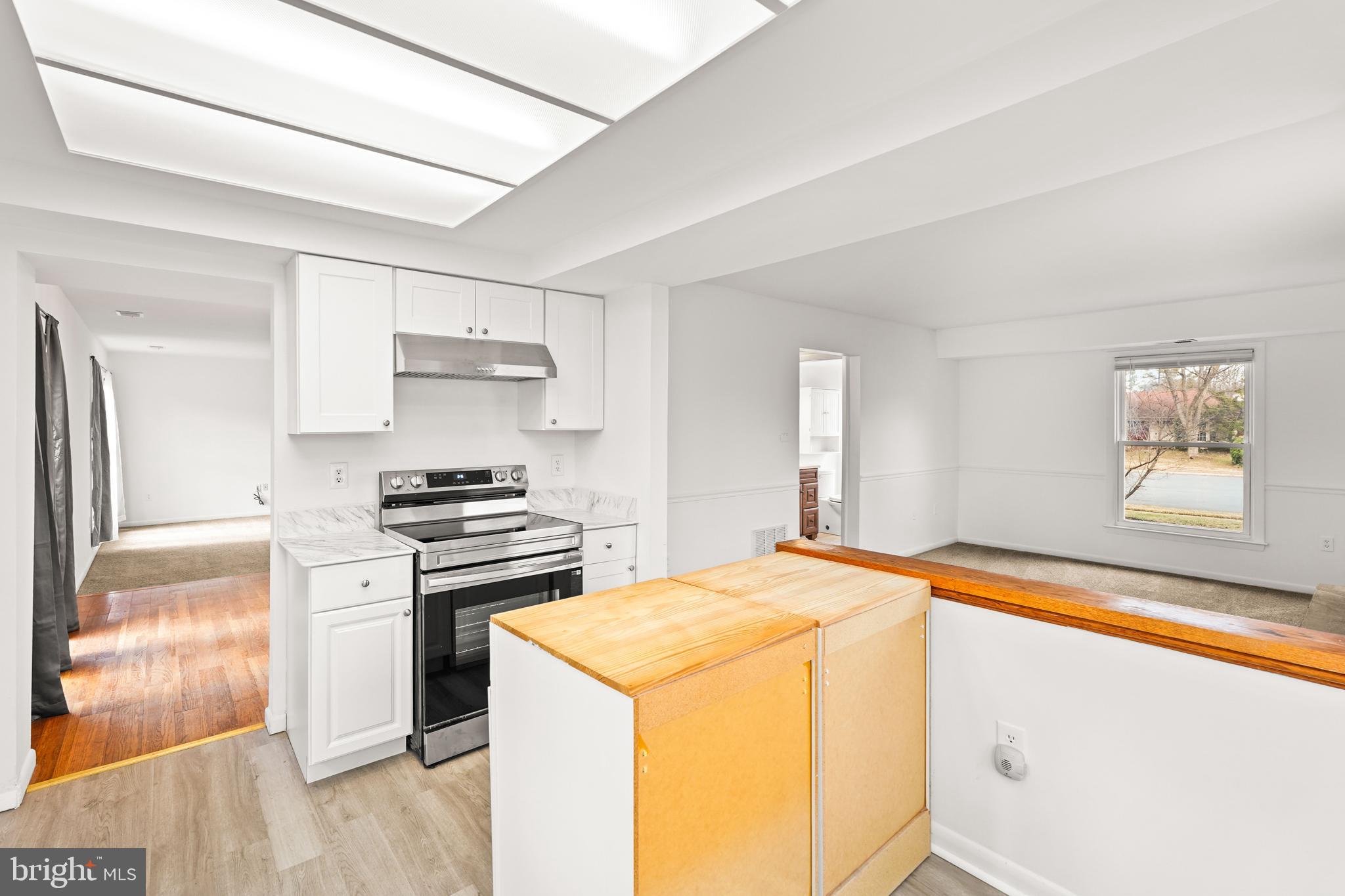 12807 SCRANTON COURT