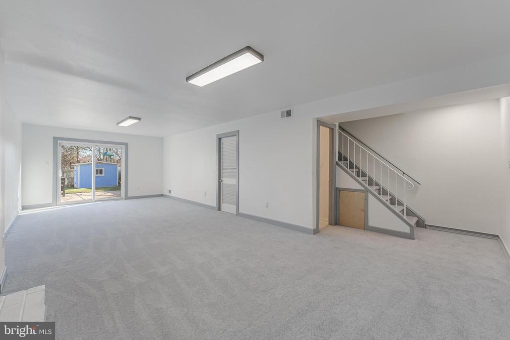 14811 PALMERSTON SQUARE