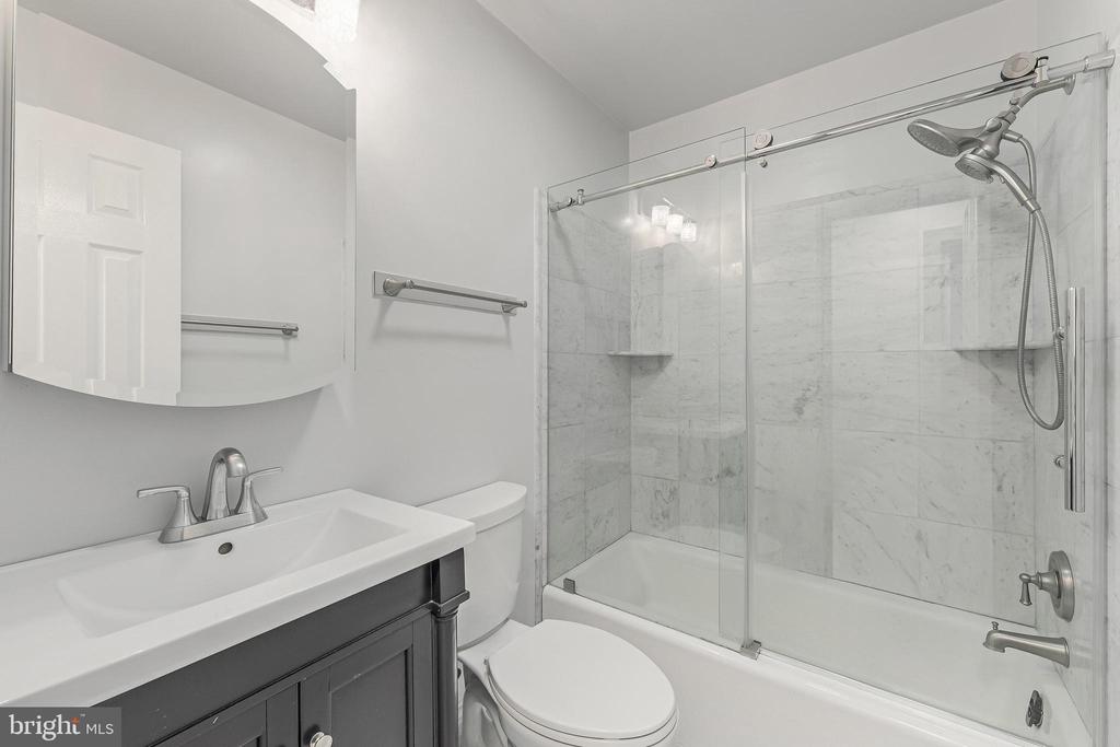 14811 PALMERSTON SQUARE