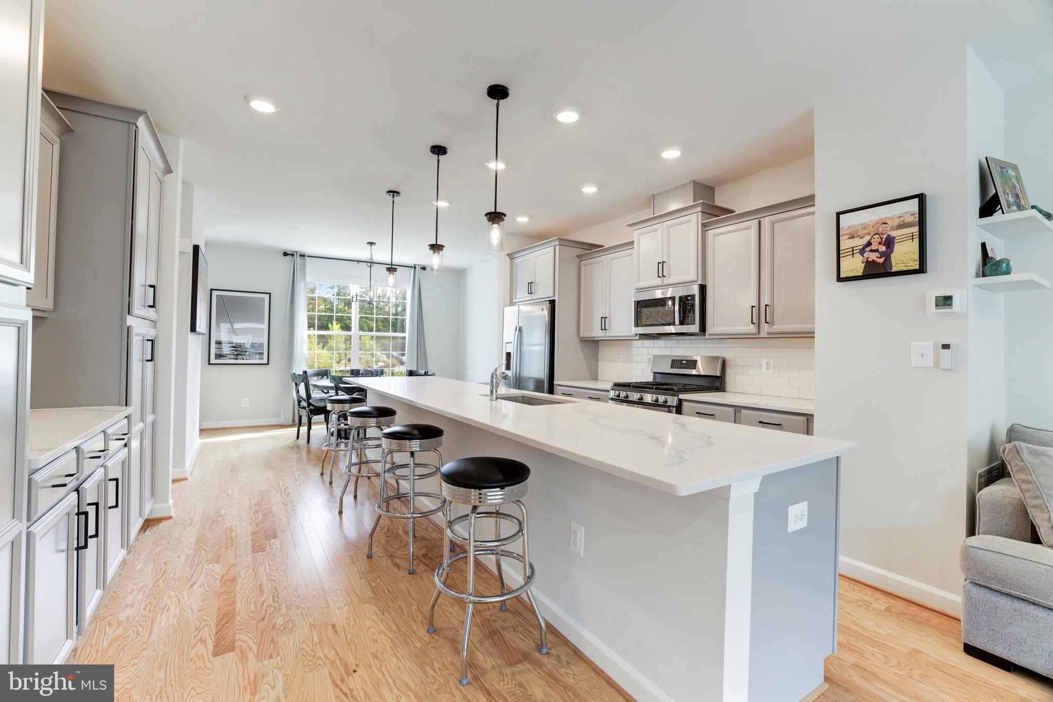 4418 FAIR LAKES COURT