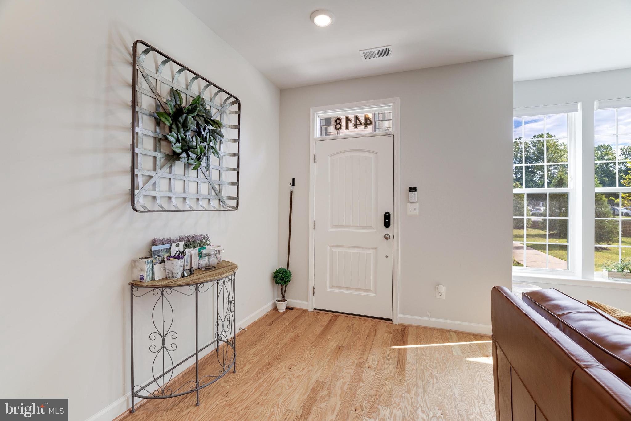 4418 FAIR LAKES COURT