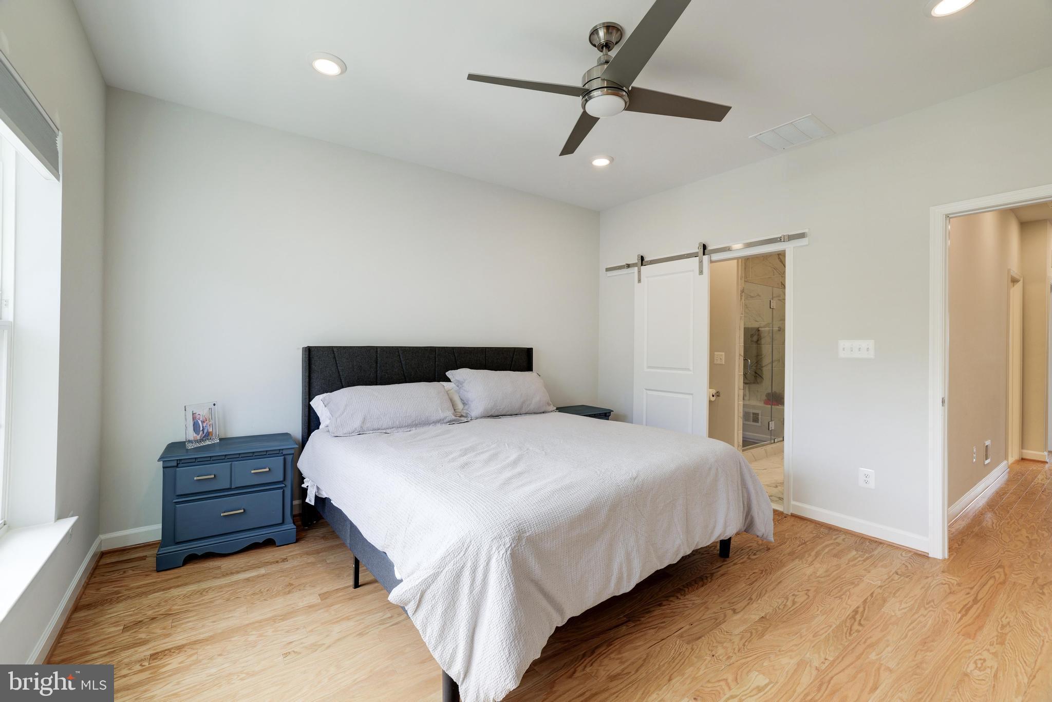 4418 FAIR LAKES COURT