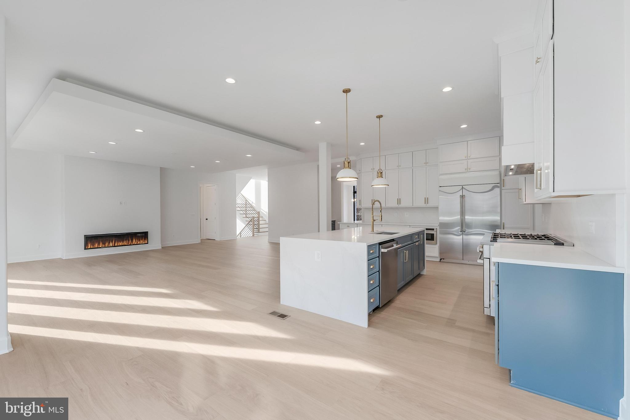 731 ELLSWORTH AVENUE