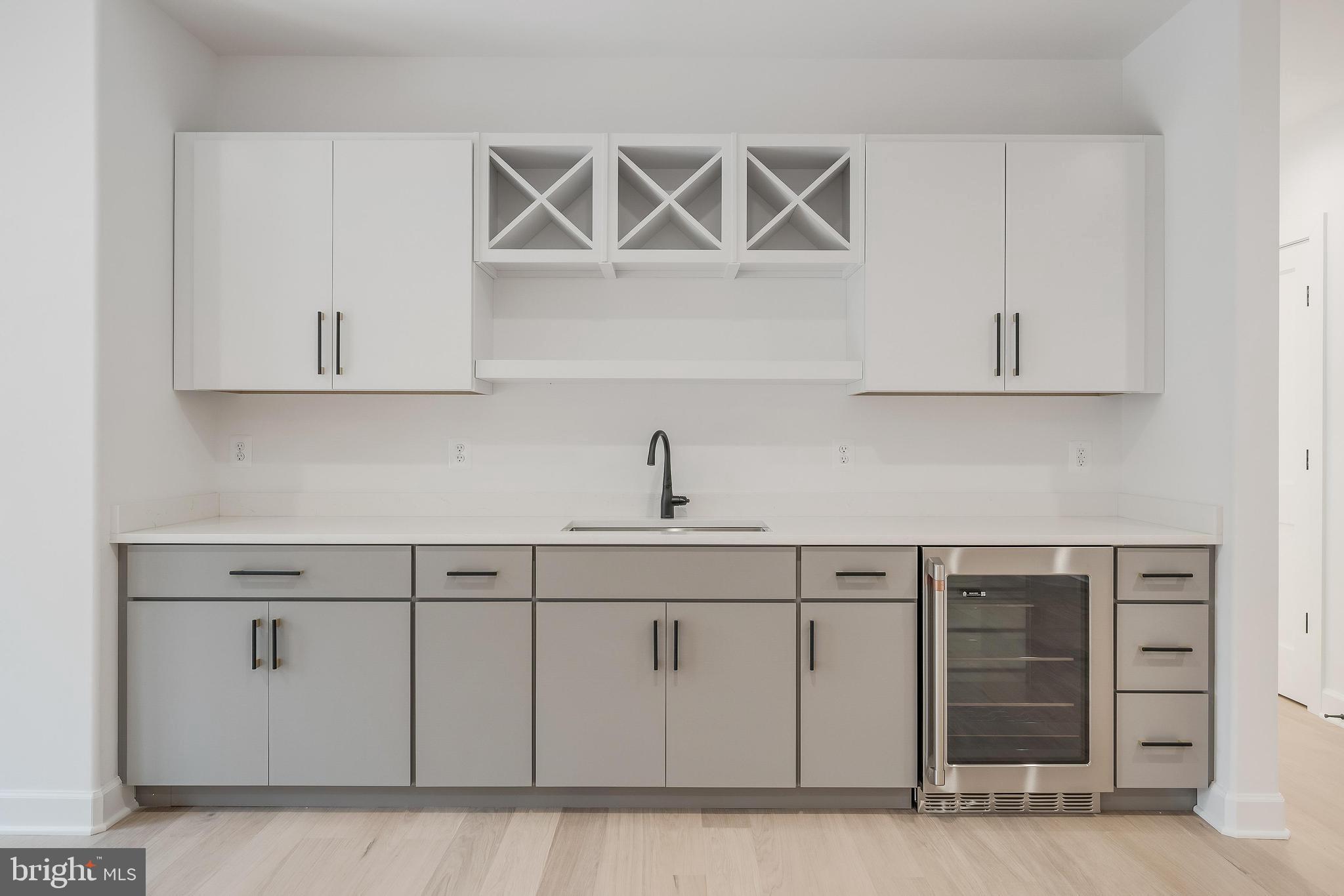 731 ELLSWORTH AVENUE