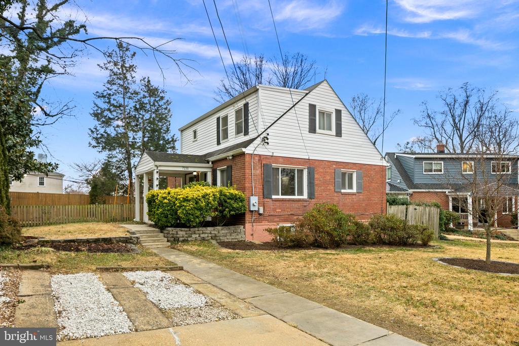 7231 TYLER AVENUE