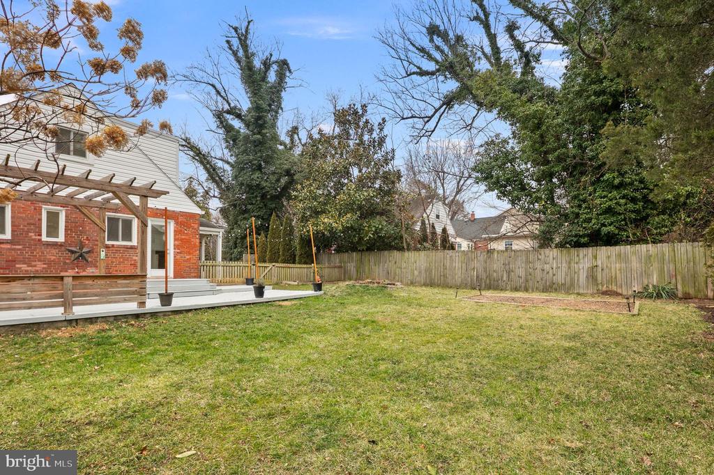 7231 TYLER AVENUE