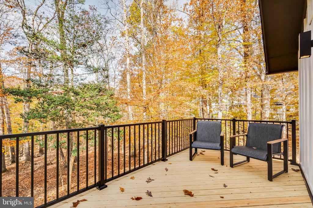 108 INTERPROMONTORY ROAD