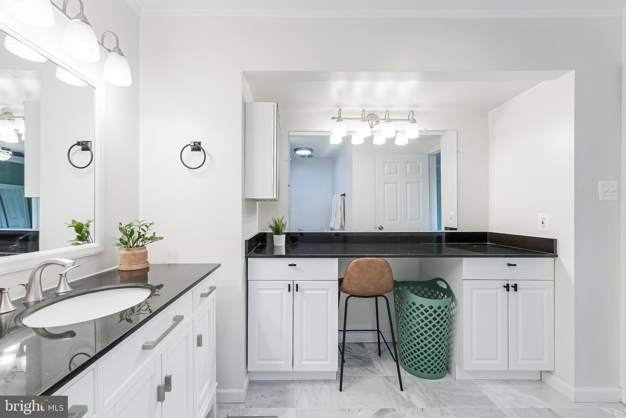 2002 GOLF COURSE DRIVE