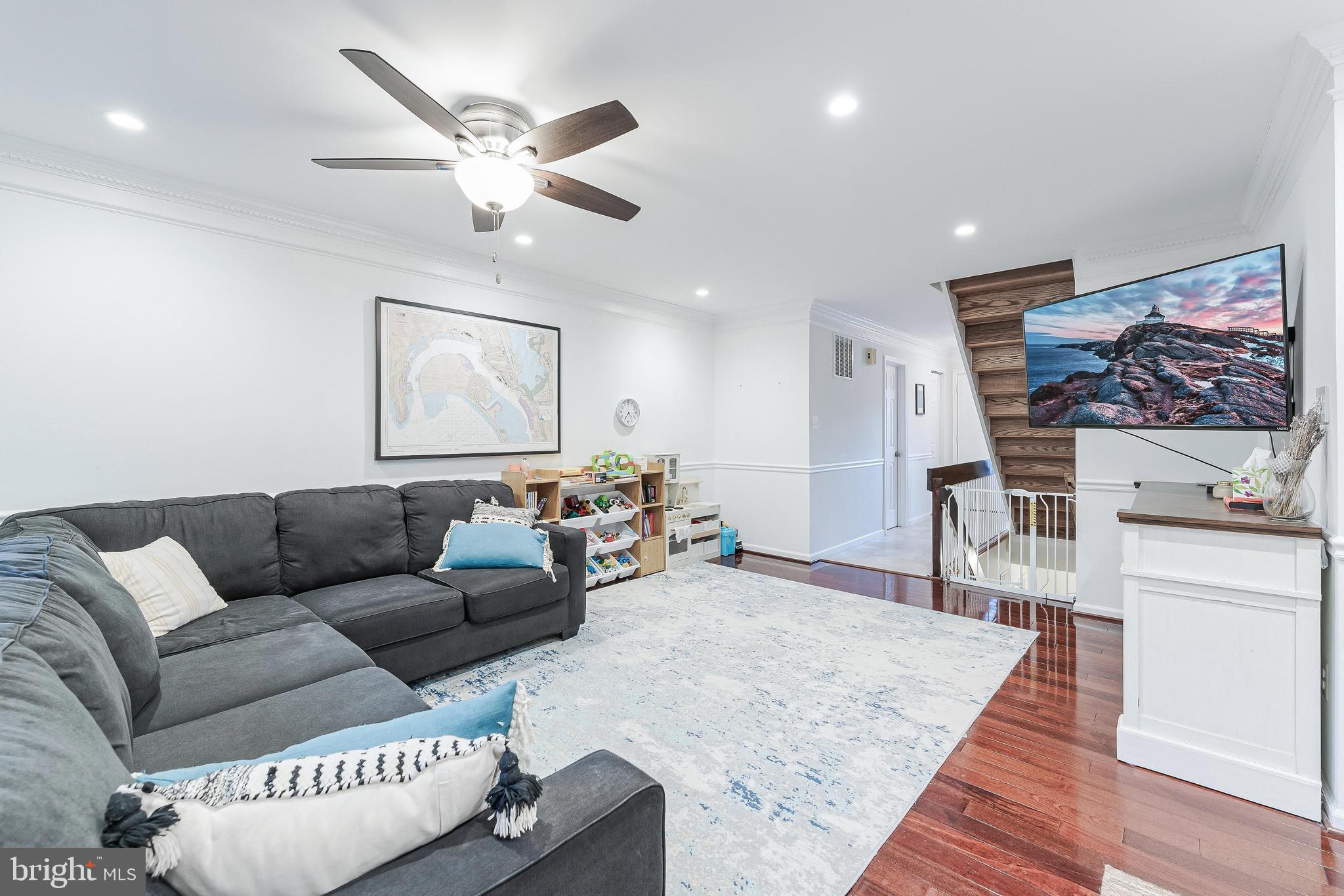 2002 GOLF COURSE DRIVE