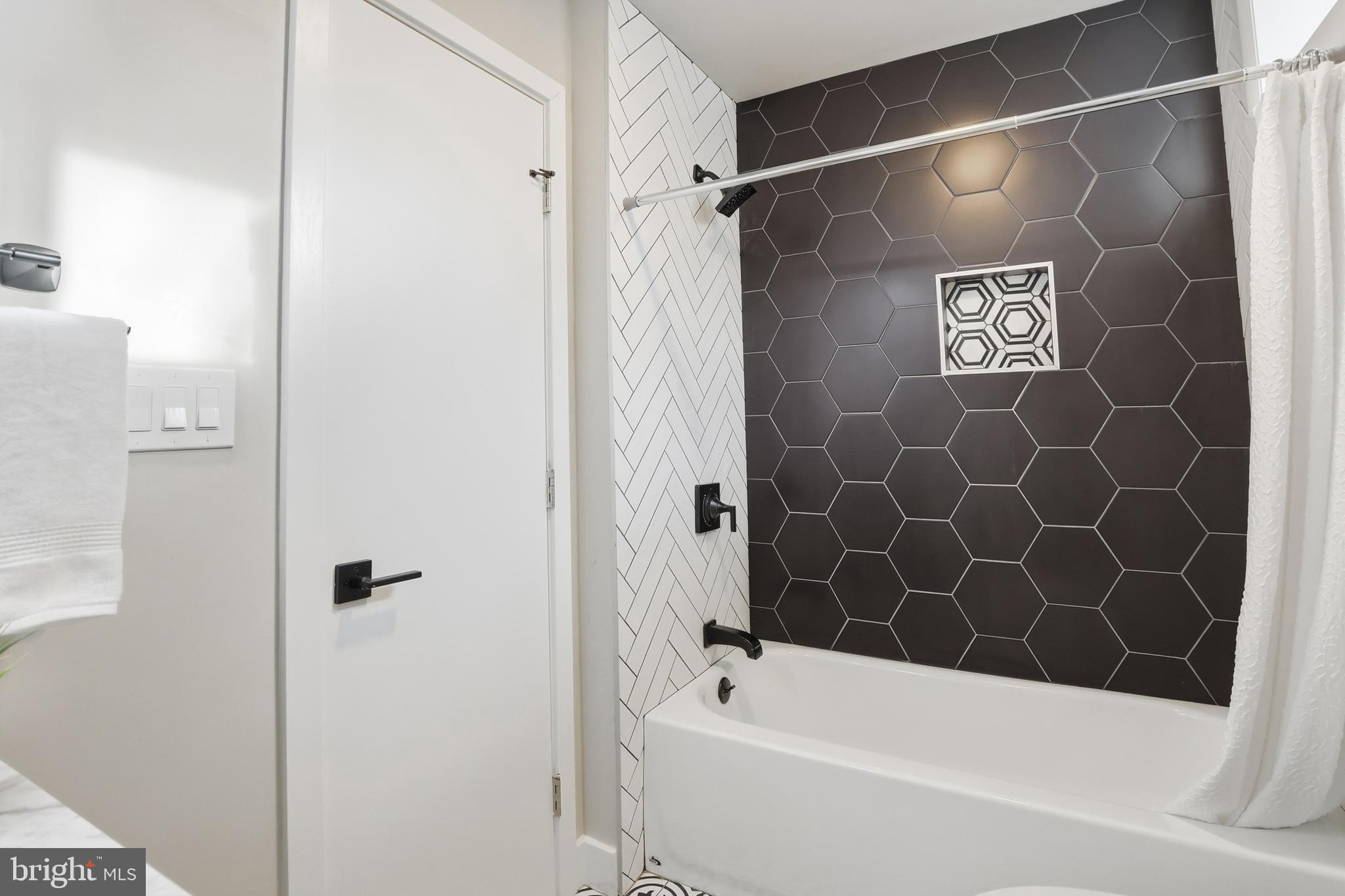 10512 ARROWOOD STREET