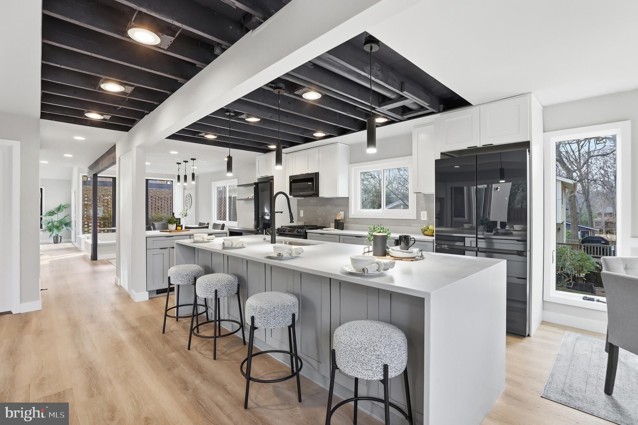 10512 ARROWOOD STREET