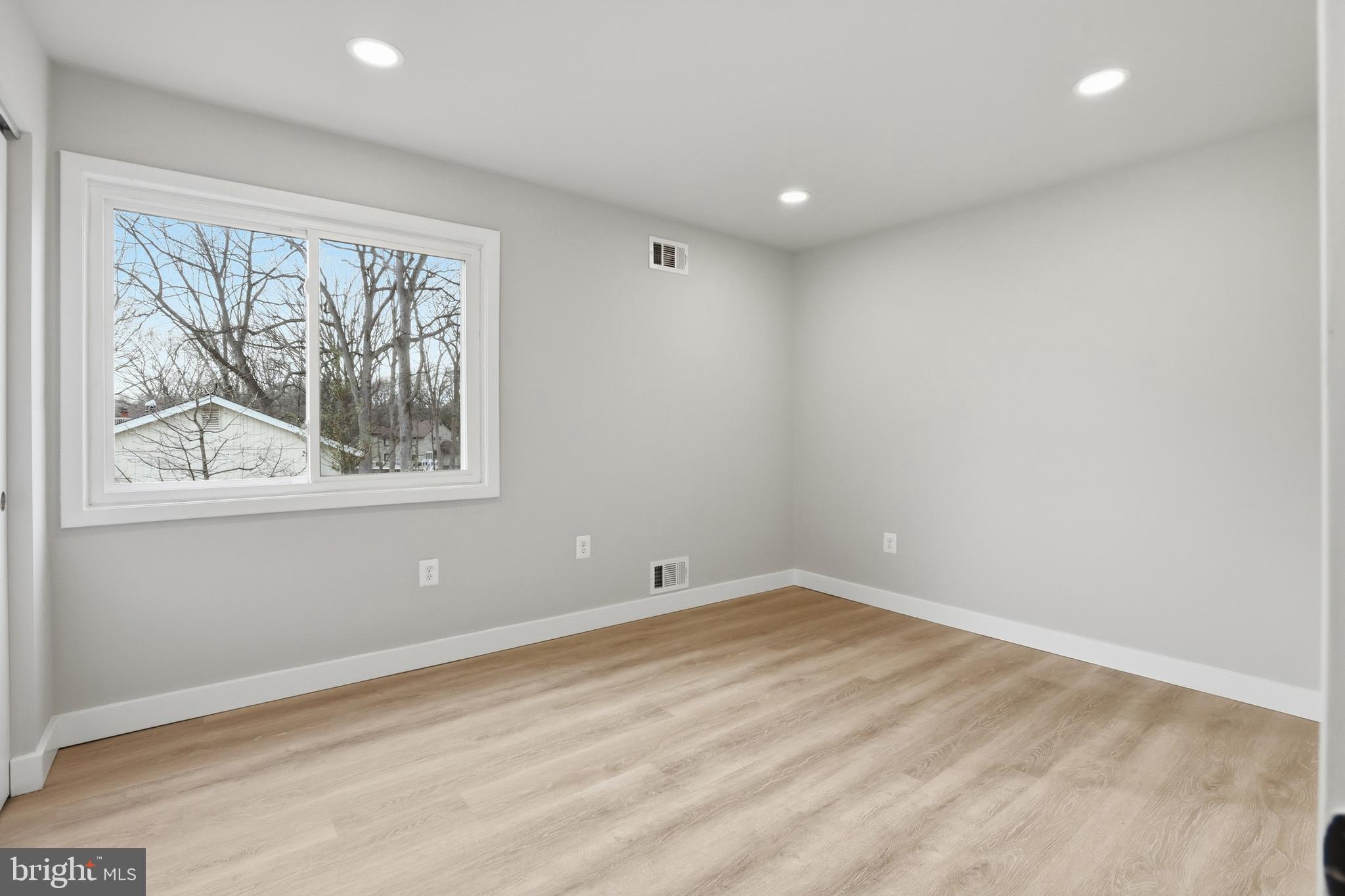 10512 ARROWOOD STREET