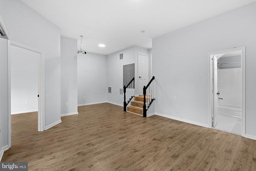 13584 CEDAR RUN LANE