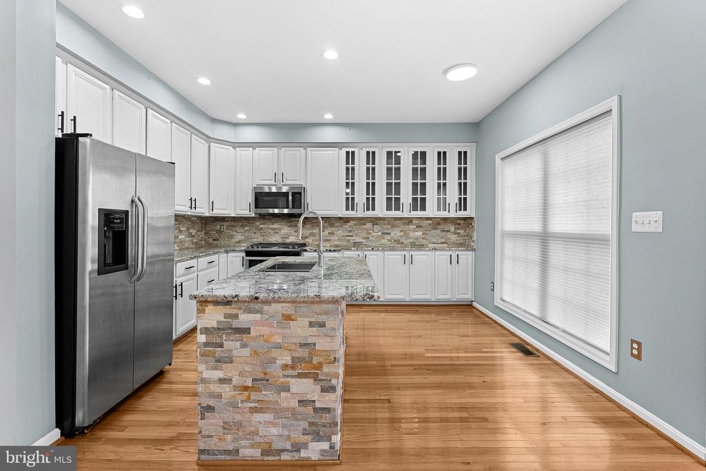 13584 CEDAR RUN LANE