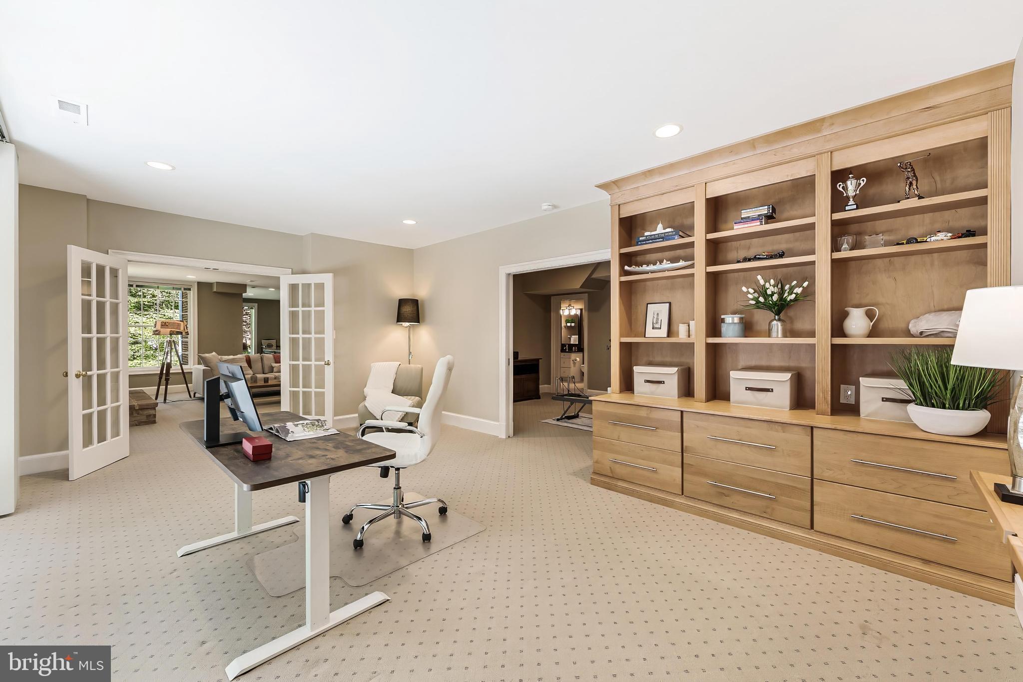 10109 HIGH HILL COURT