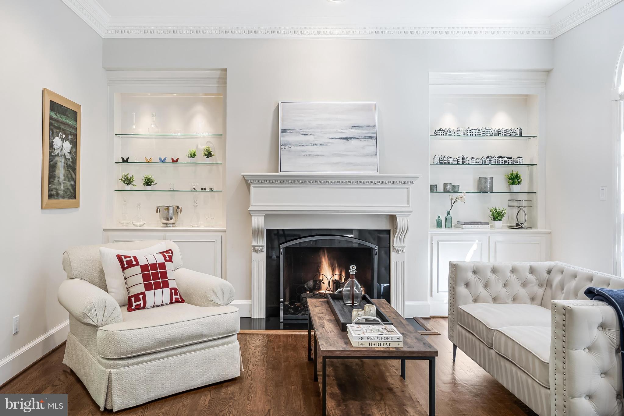 10109 HIGH HILL COURT