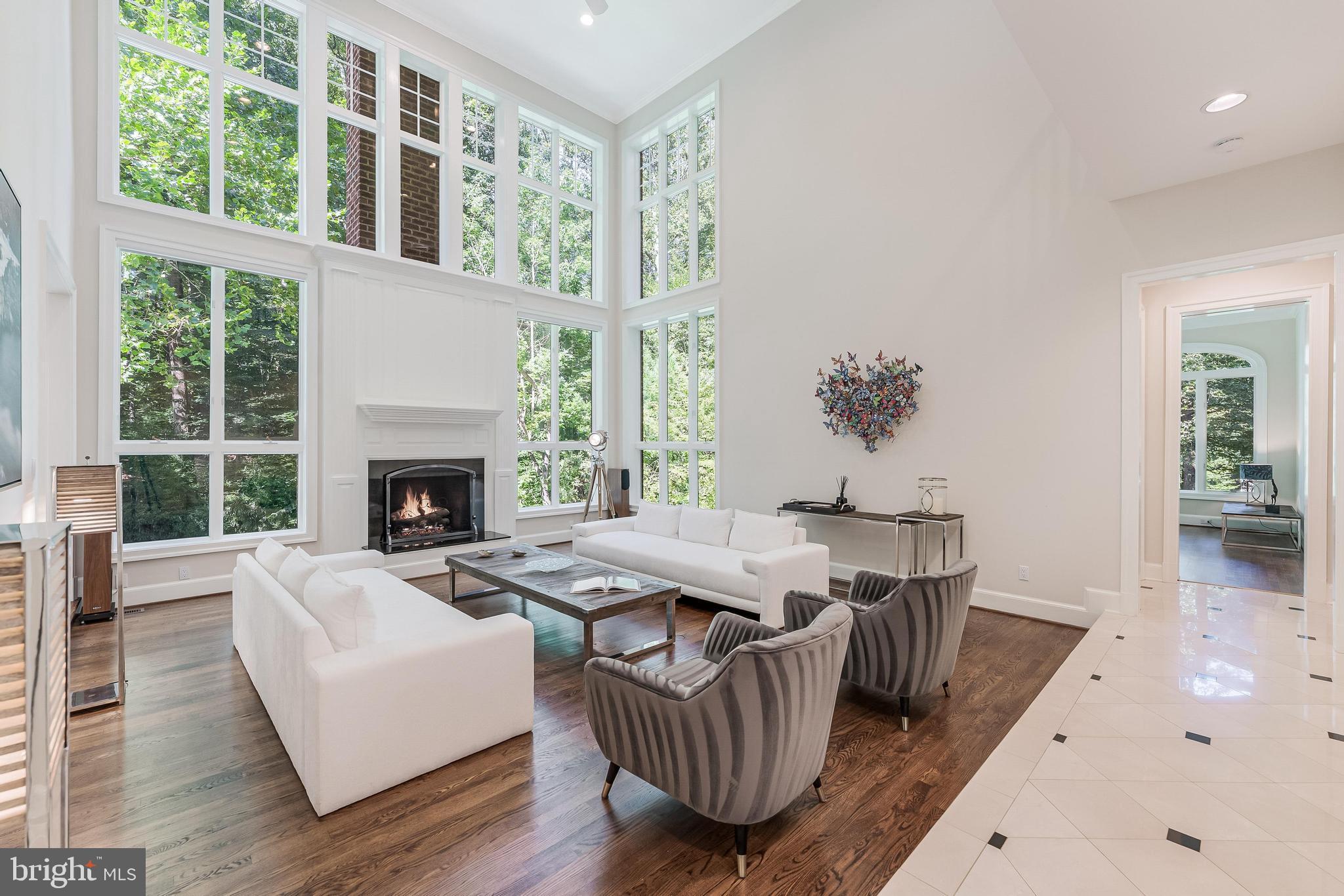 10109 HIGH HILL COURT