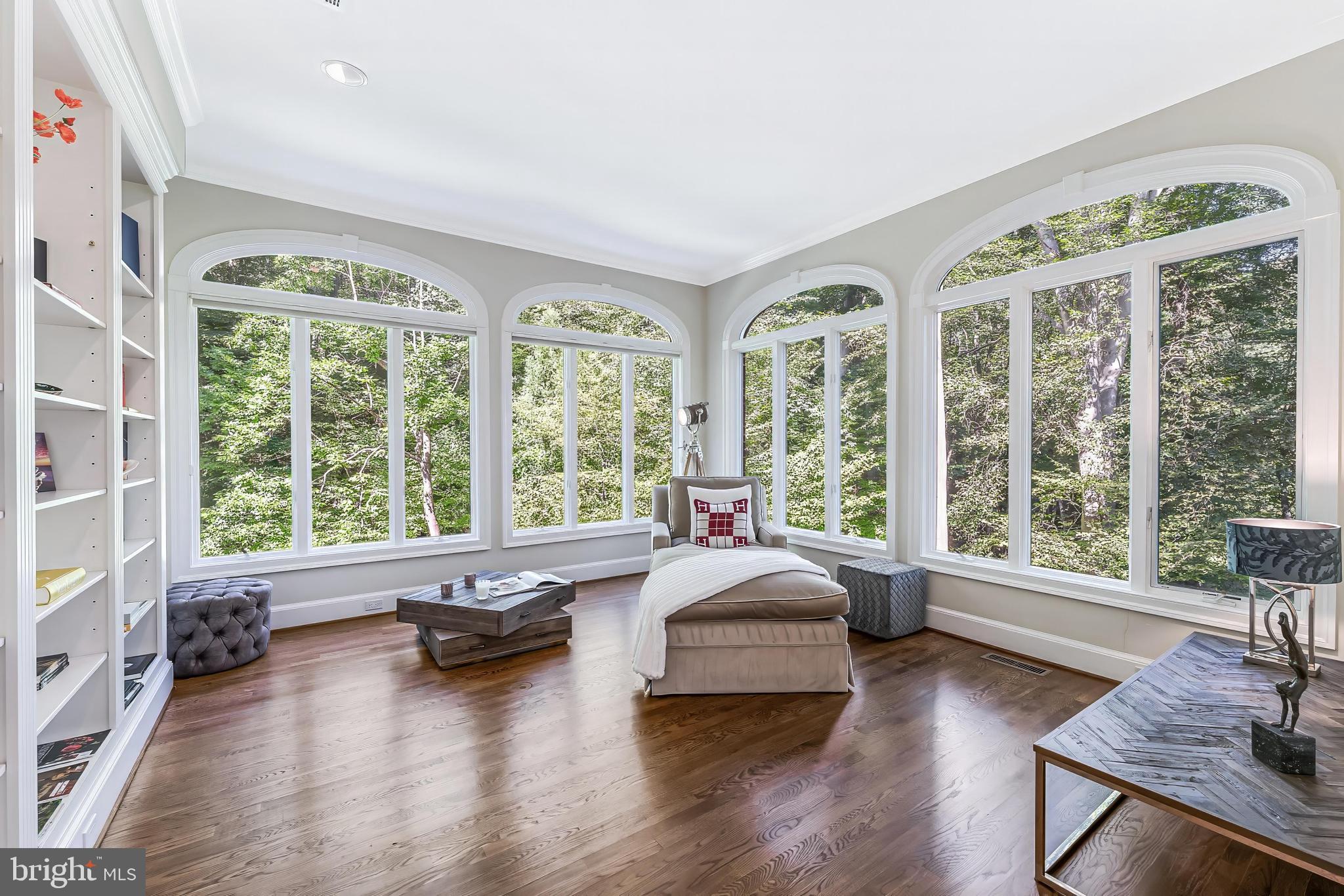 10109 HIGH HILL COURT