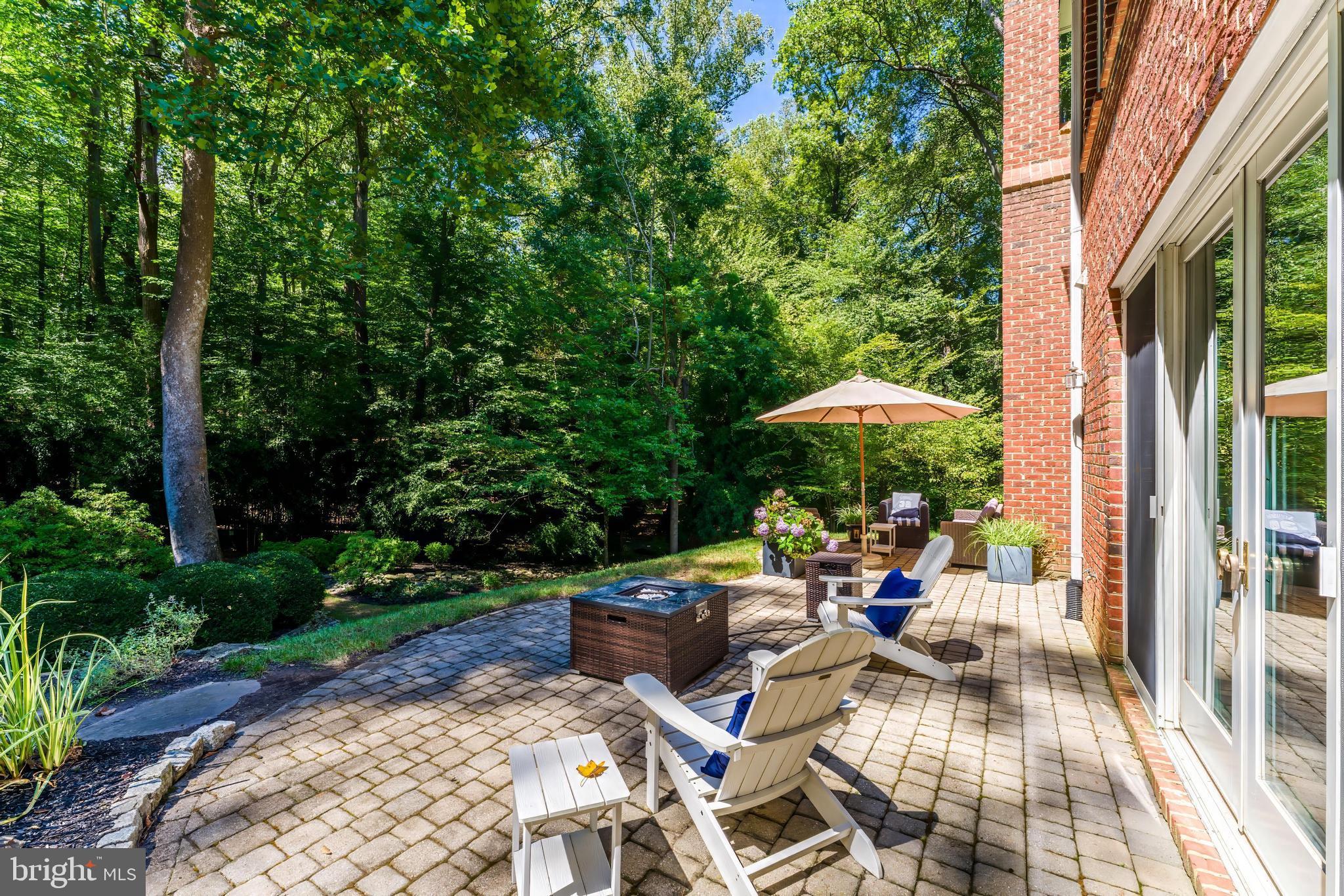 10109 HIGH HILL COURT