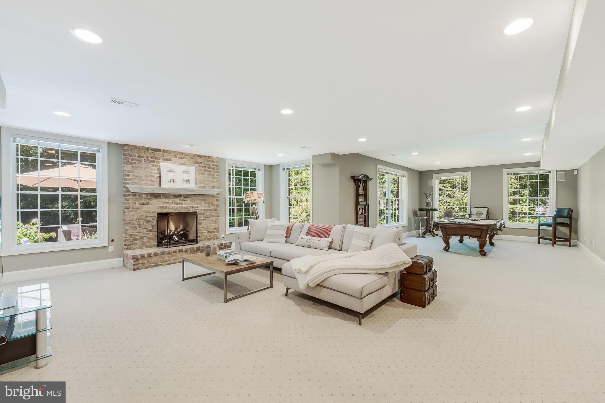 10109 HIGH HILL COURT