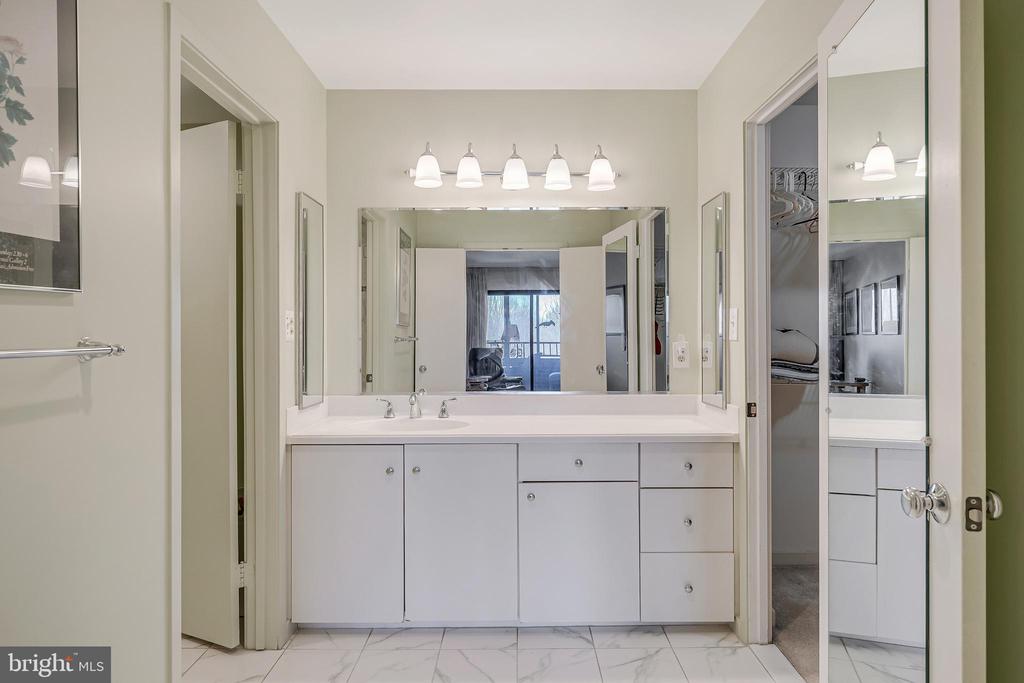 11500 FAIRWAY DRIVE 507