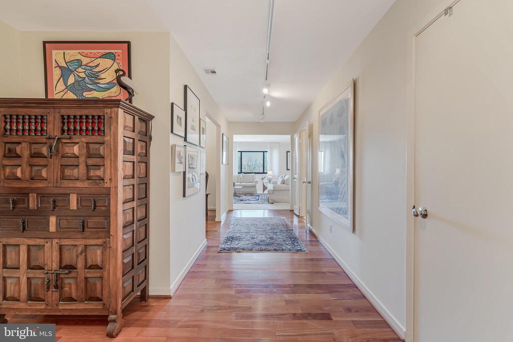 11500 FAIRWAY DRIVE 507