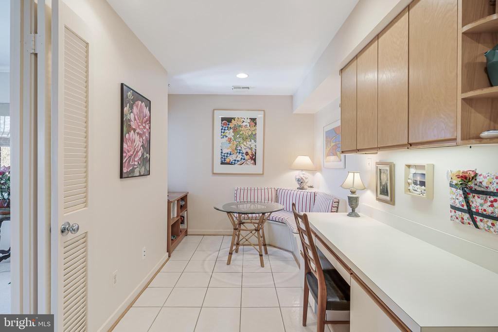 11500 FAIRWAY DRIVE 507