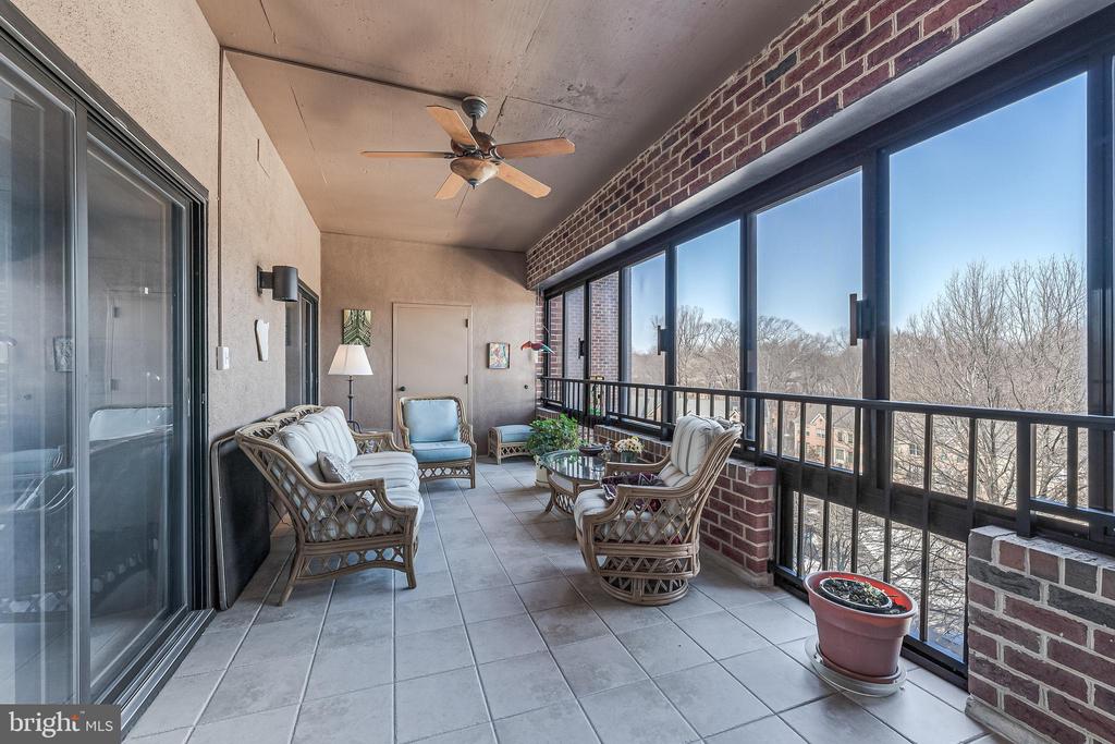 11500 FAIRWAY DRIVE 507