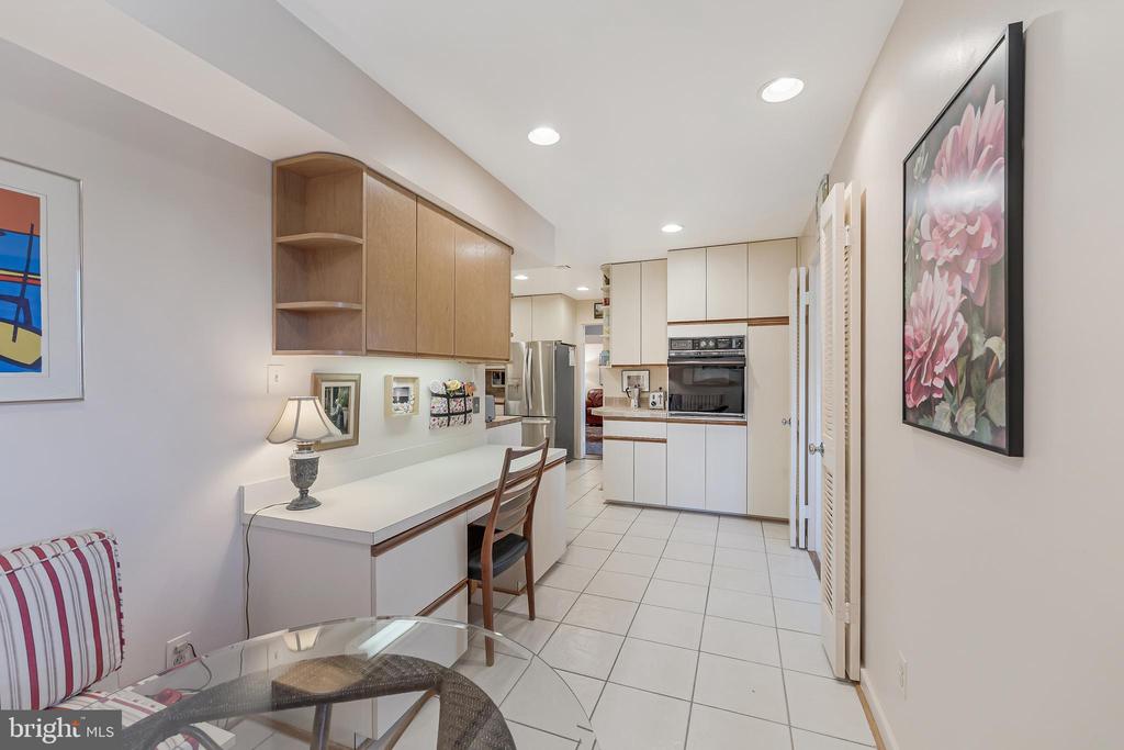 11500 FAIRWAY DRIVE 507