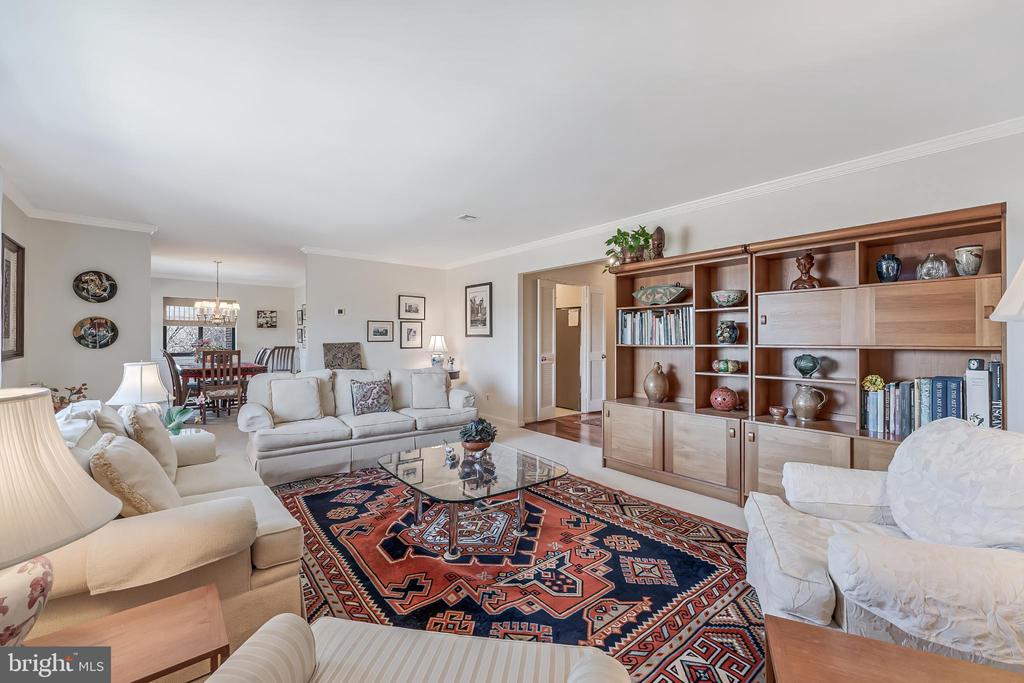 11500 FAIRWAY DRIVE 507
