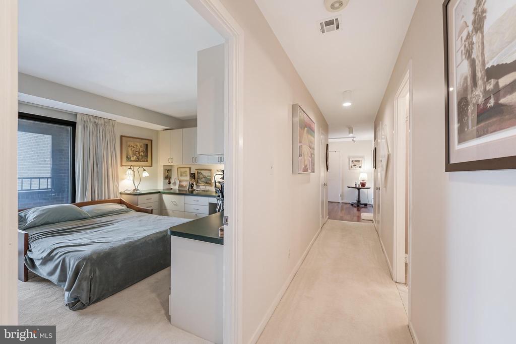 11500 FAIRWAY DRIVE 507