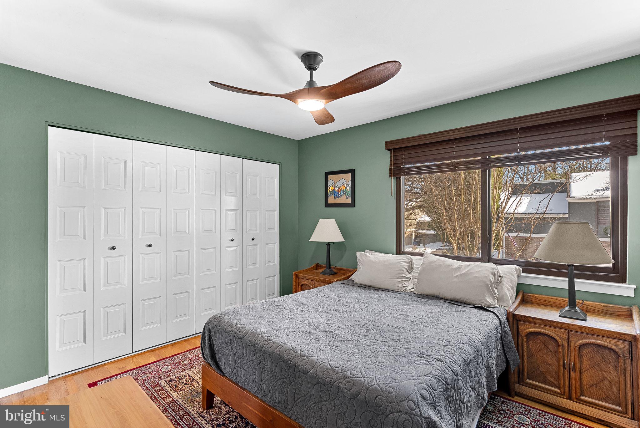 1628 GREENBRIAR COURT