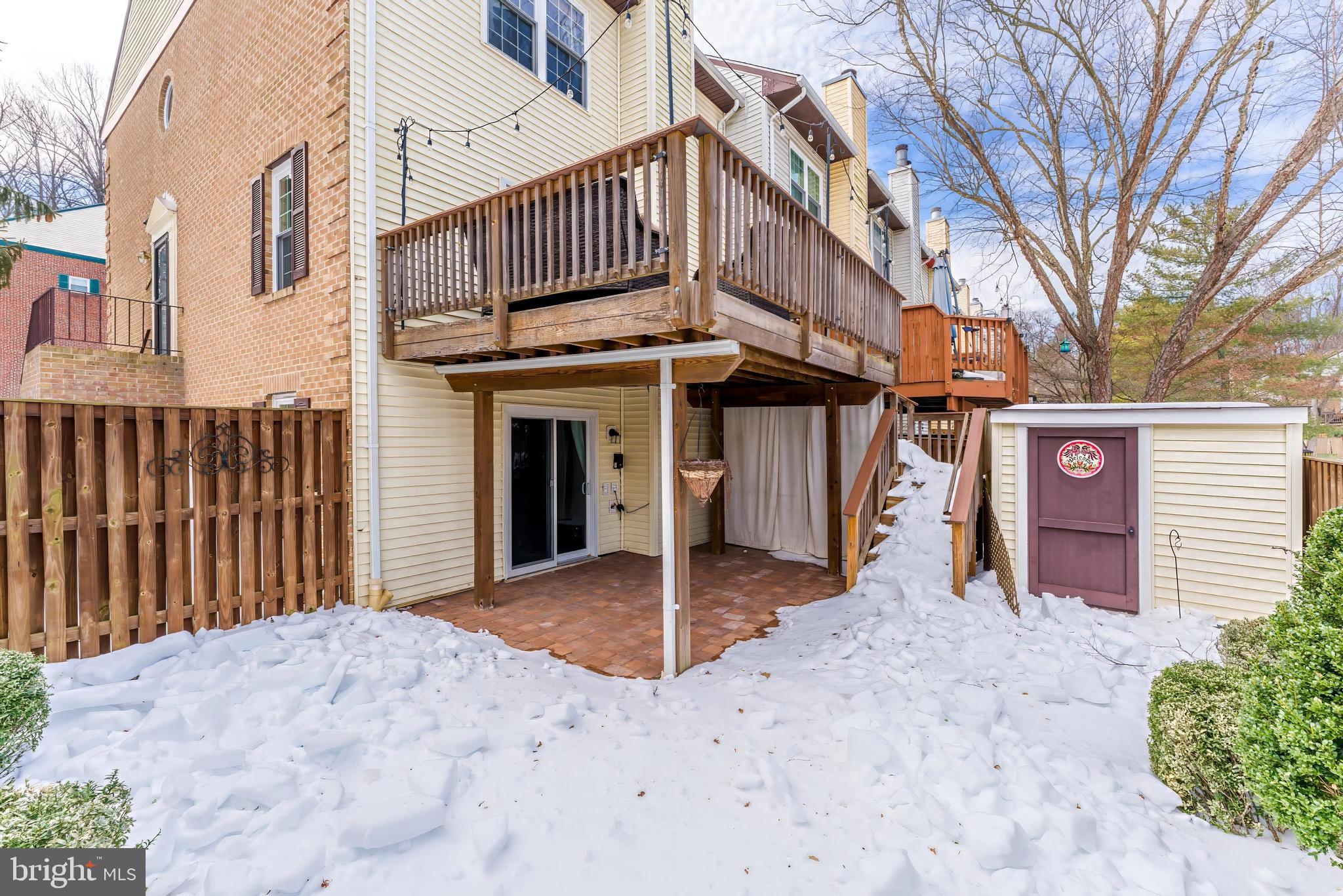 6050 HEATHERWOOD DRIVE